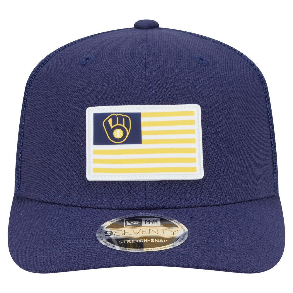 MLB Milwaukee Brewers New Era Flag 9SEVENTY Stretch-Snap Hat