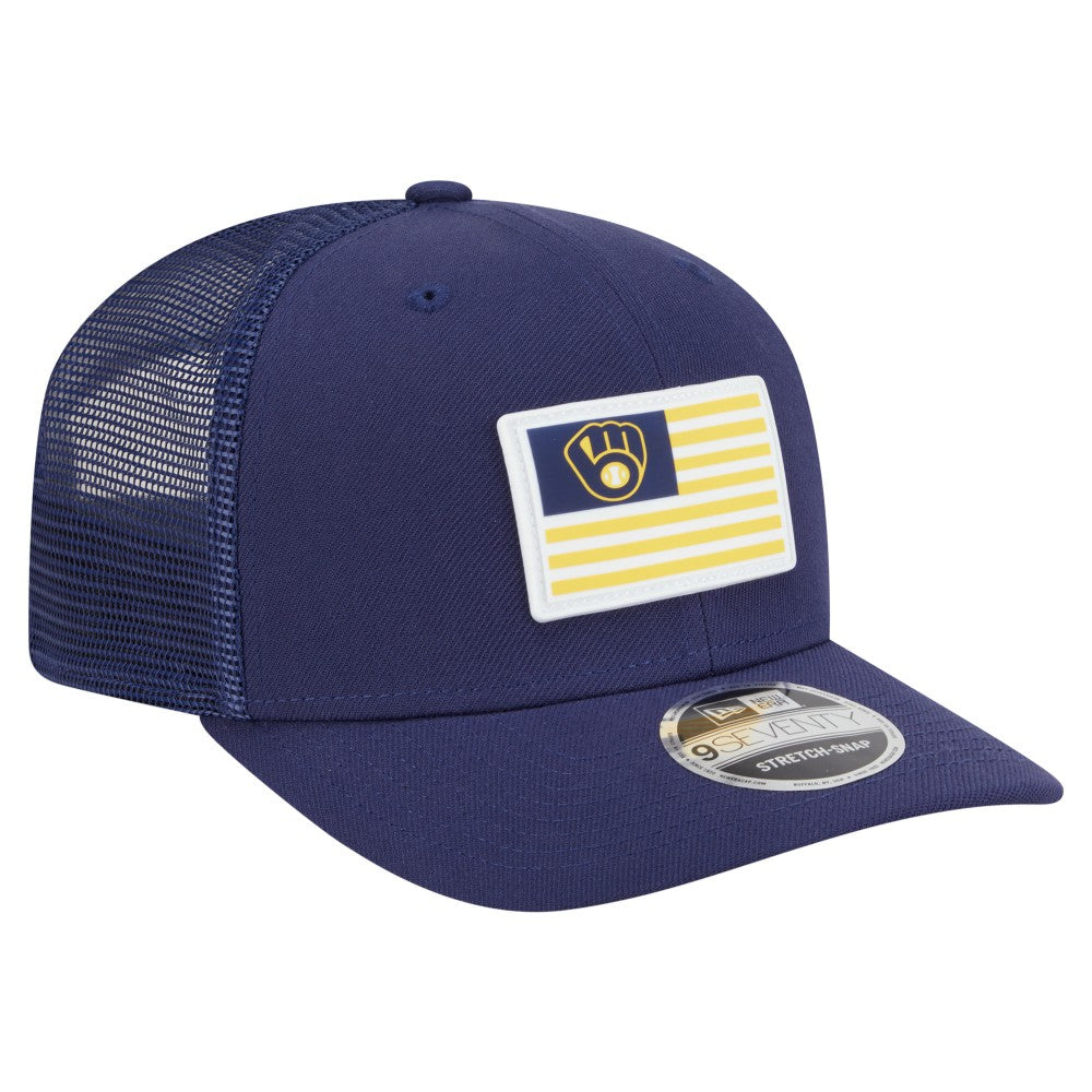 MLB Milwaukee Brewers New Era Flag 9SEVENTY Stretch-Snap Hat