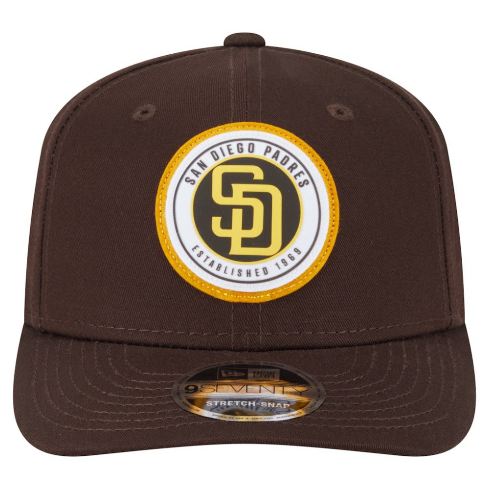 MLB San Diego Padres New Era Circle Patch 9SEVENTY Stretch-Snap Hat