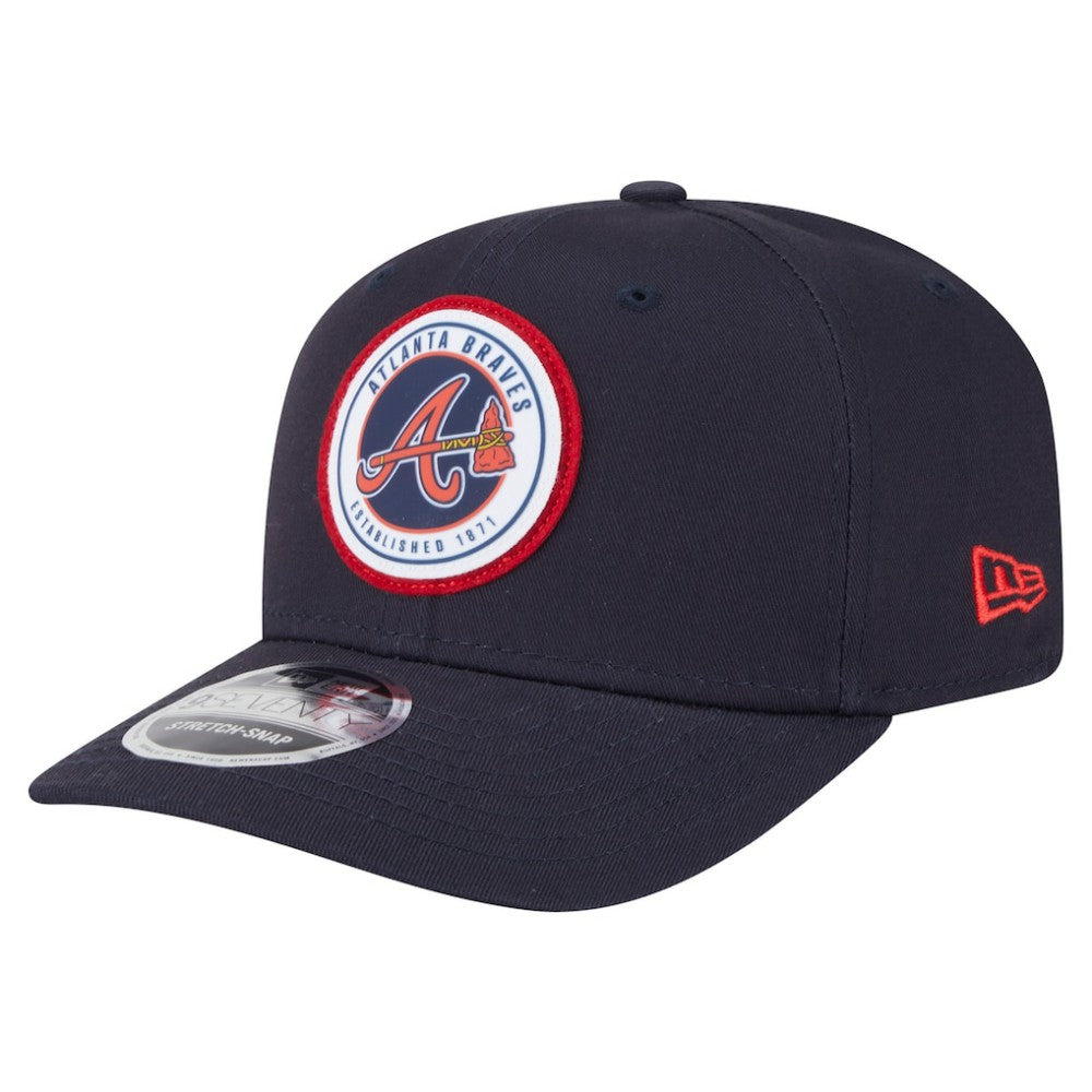 MLB Atlanta Braves New Era Circle Patch 9SEVENTY Stretch-Snap Hat