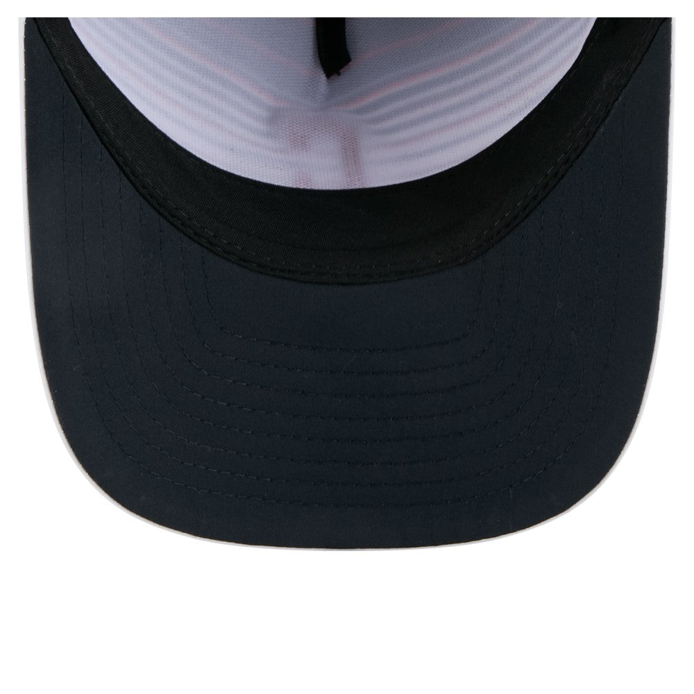 MLB Cleveland Guardians New Era Gradient 9FORTY M-Crown Adjustable Hat