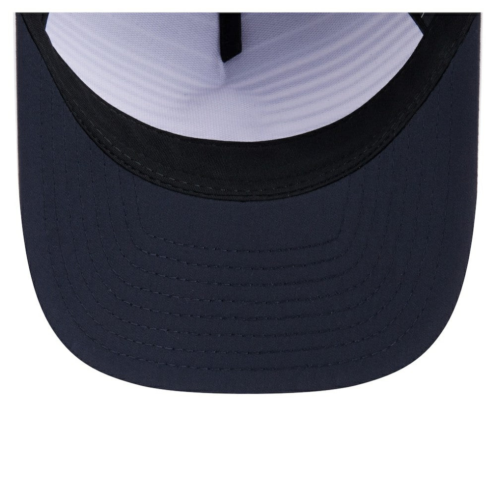 MLB New York Yankees New Era Gradient 9FORTY M-Crown Adjustable Hat