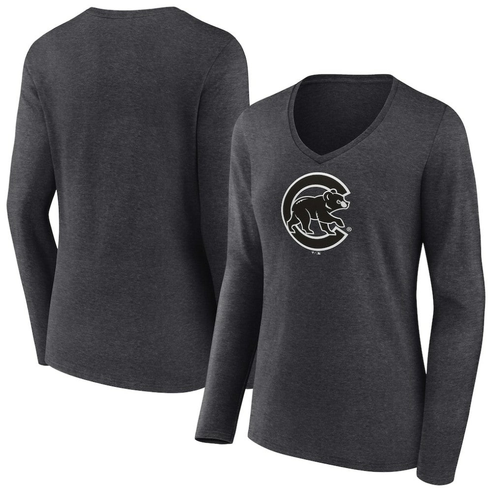 MLB Chicago Cubs Women's Monochrome Long Sleeve V-Neck T-Shirt