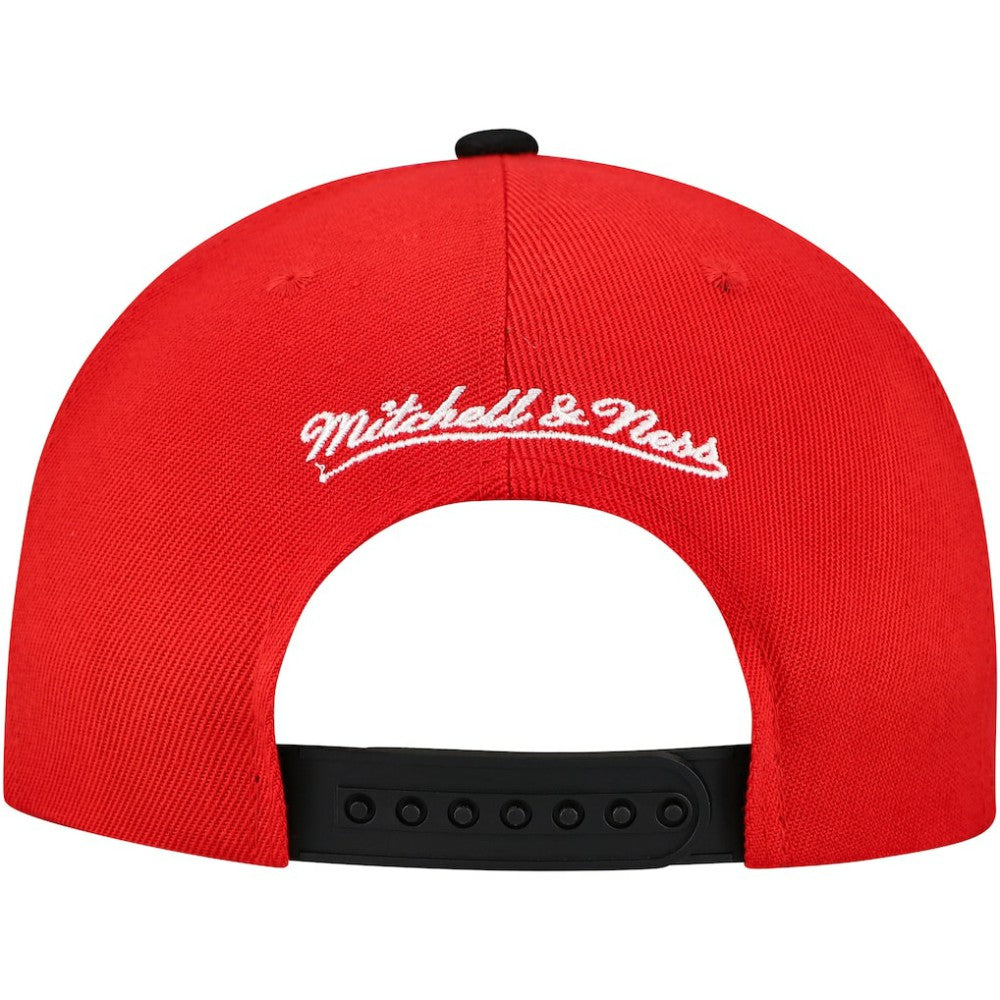 NHL Red/Black Chicago Blackhawks Mitchell & Ness Underarch Two-Tone Pro Crown Snapback Hat