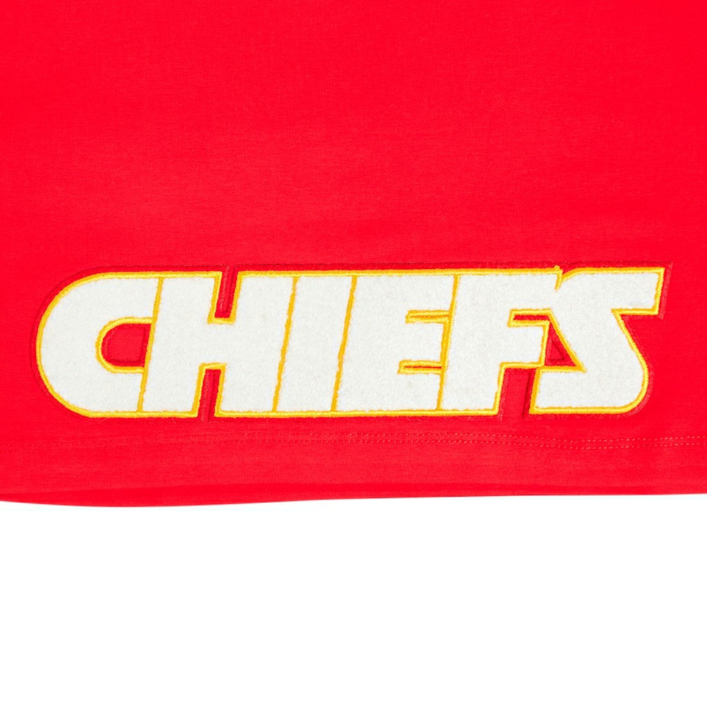 Travis Kelce  Pro Standard Women's Player Name & Number Cropped Boxy T-Shirt - Kansas City Chiefs