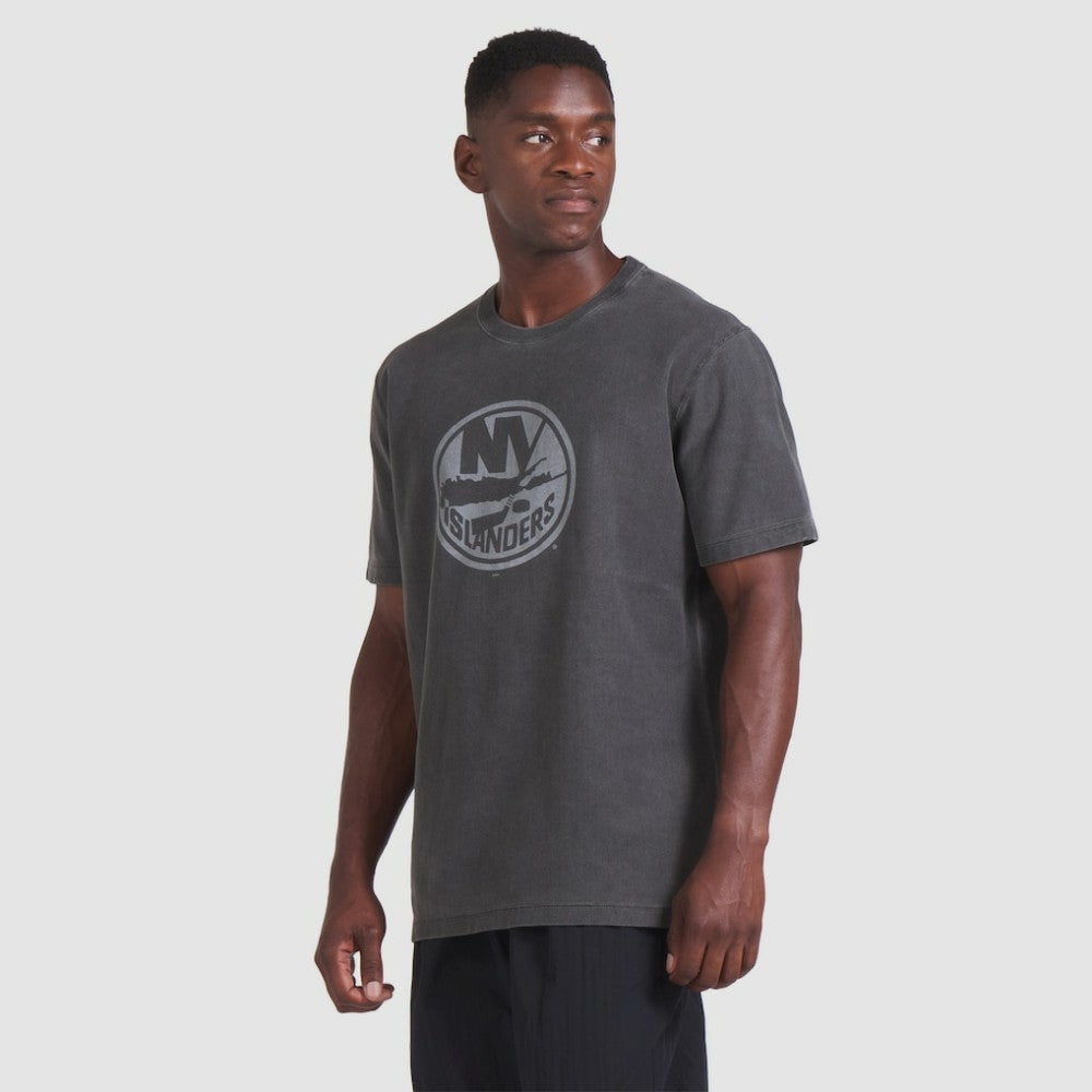 NHL Black New York Islanders Fanatics Made in Canada T-Shirt