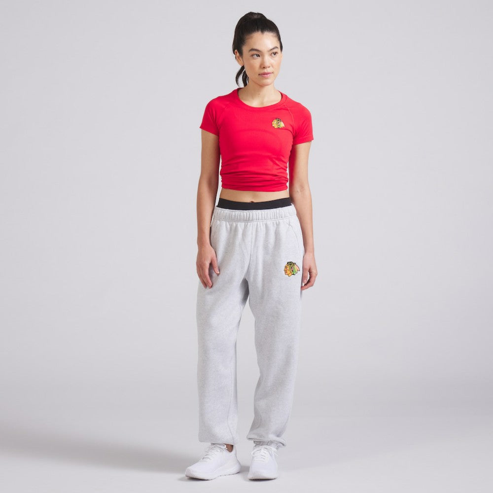 NHL True Red|True Red Chicago Blackhawks lululemon Women's Swiftly Tech Short-Sleeve Shirt 2.0