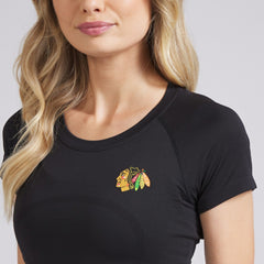 NHL Black|Black Chicago Blackhawks lululemon Women's Swiftly Tech Short-Sleeve Shirt 2.0