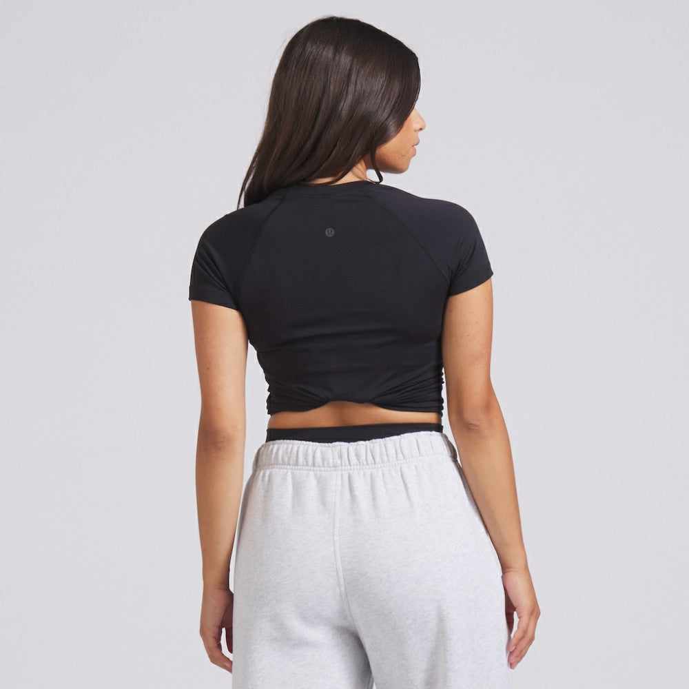 NHL Black|Black Vegas Golden Knights lululemon Women's Swiftly Tech Short-Sleeve Shirt 2.0