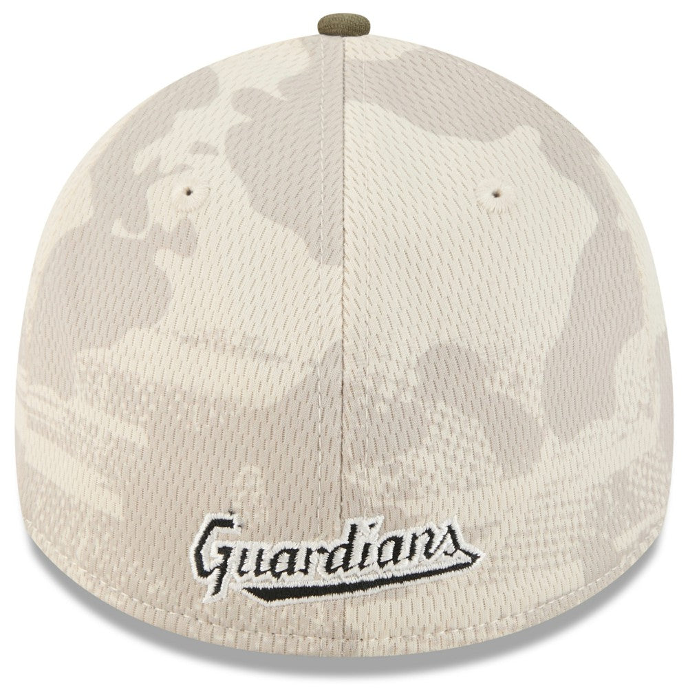 MLB Cleveland Guardians New Era 2025 Armed Forces Day 39THIRTY Flex Hat