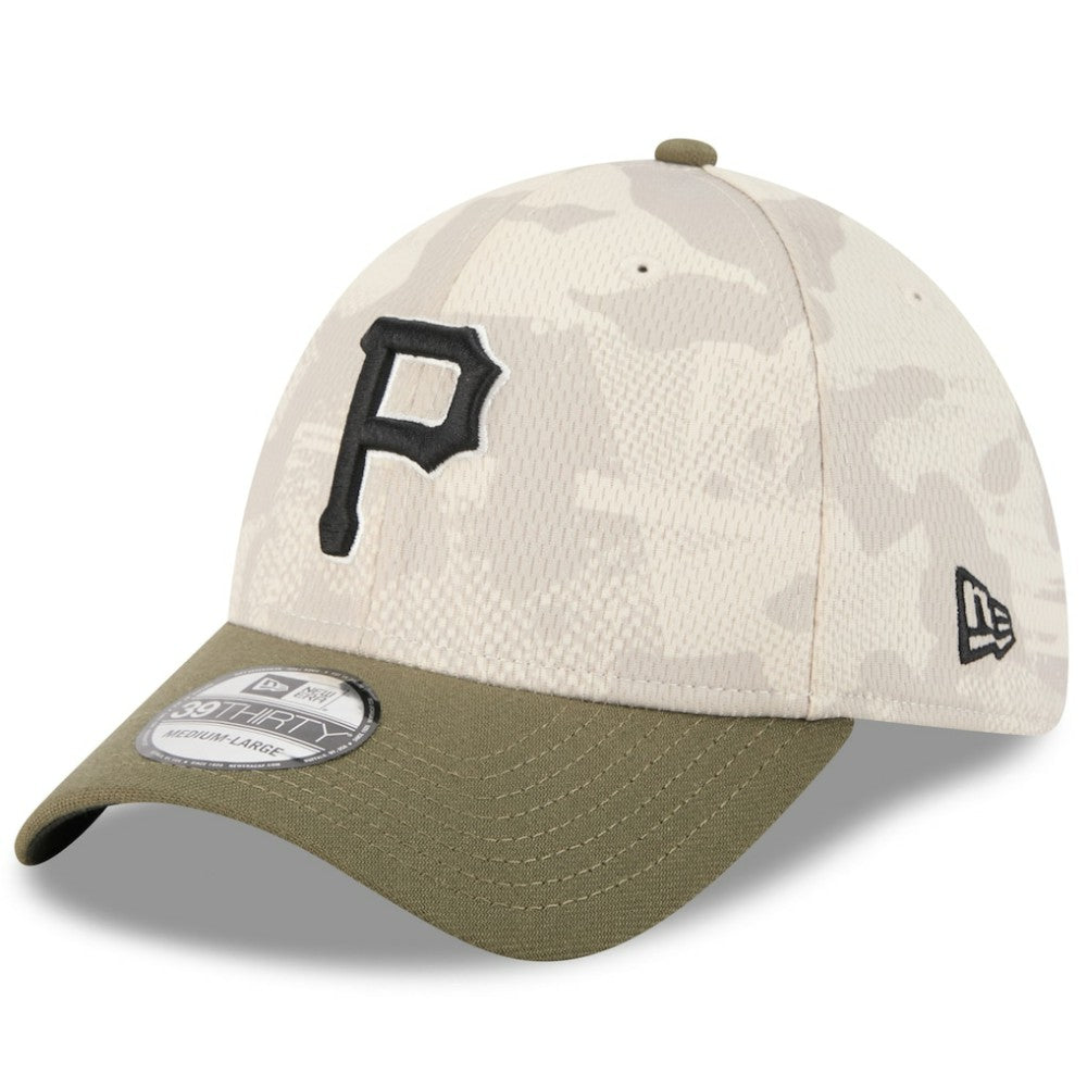 MLB Pittsburgh Pirates New Era 2025 Armed Forces Day 39THIRTY Flex Hat