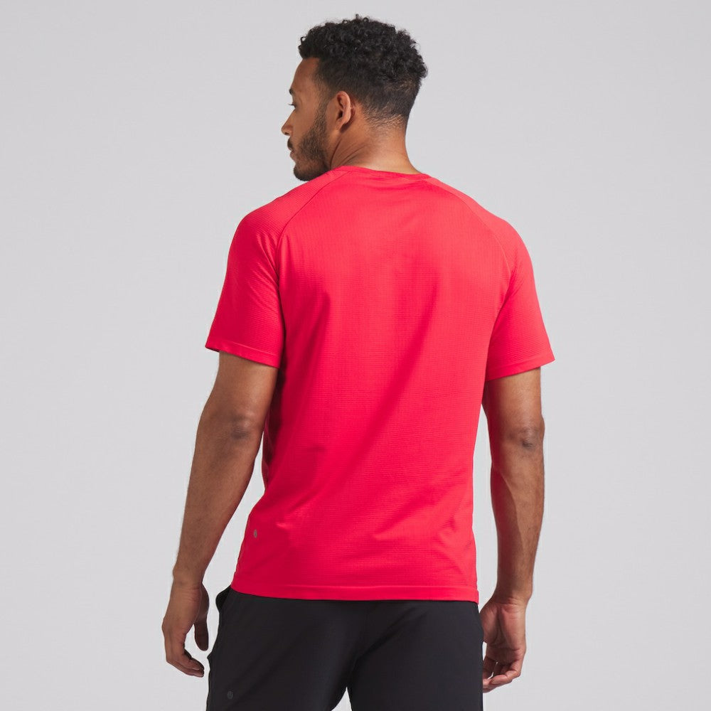 NHL True Red|True Red Chicago Blackhawks lululemon Metal Vent Tech Short-Sleeve Shirt