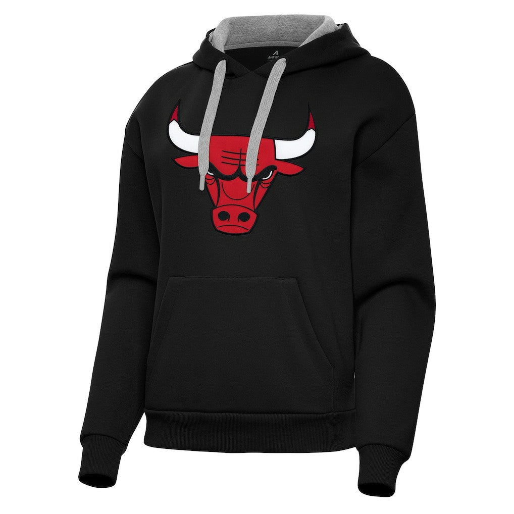 NBA Chicago Bulls Antigua Women's Victory Pullover Hoodie