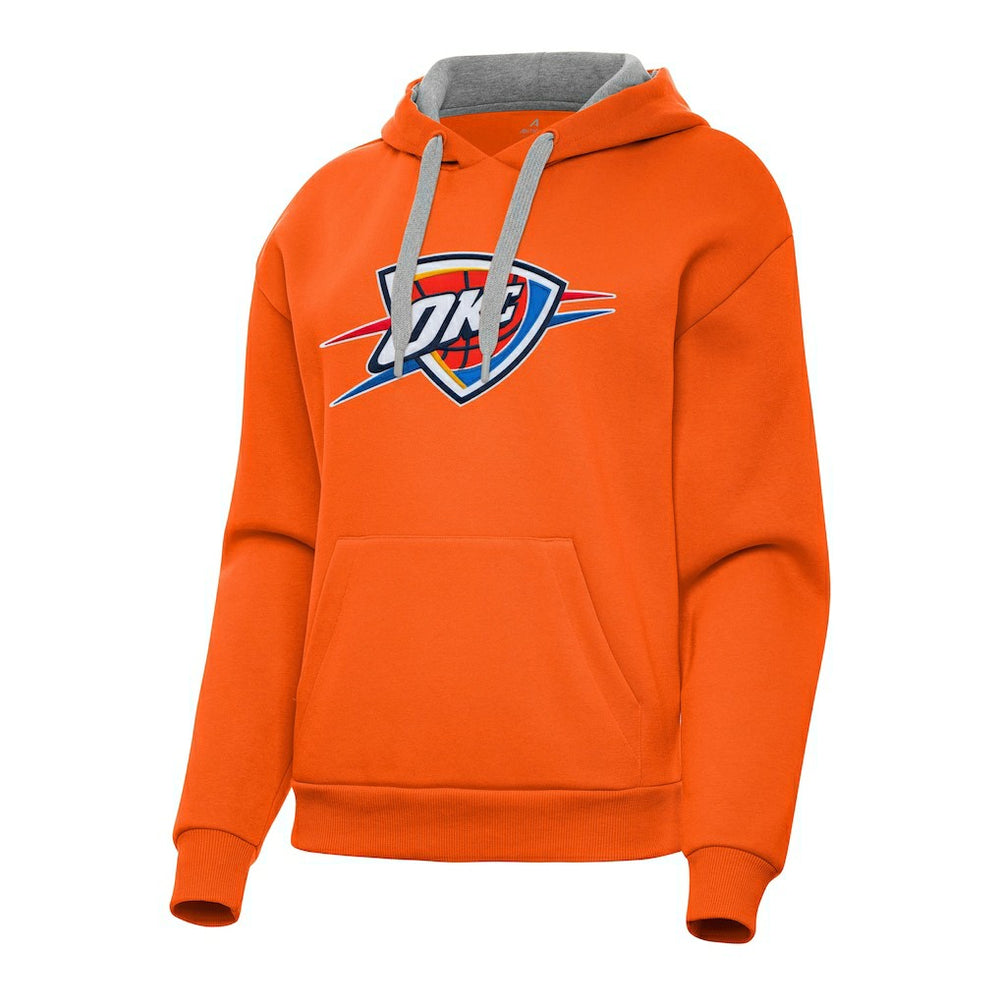 NBA Oklahoma City Thunder Antigua Women's Victory Pullover Hoodie