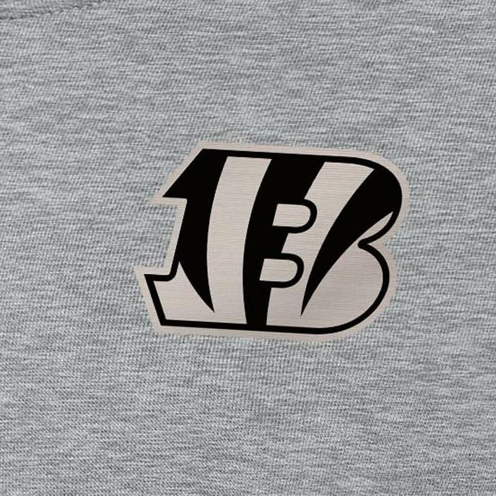 Antigua Women's Victory Pullover Sweatshirt - Cincinnati Bengals