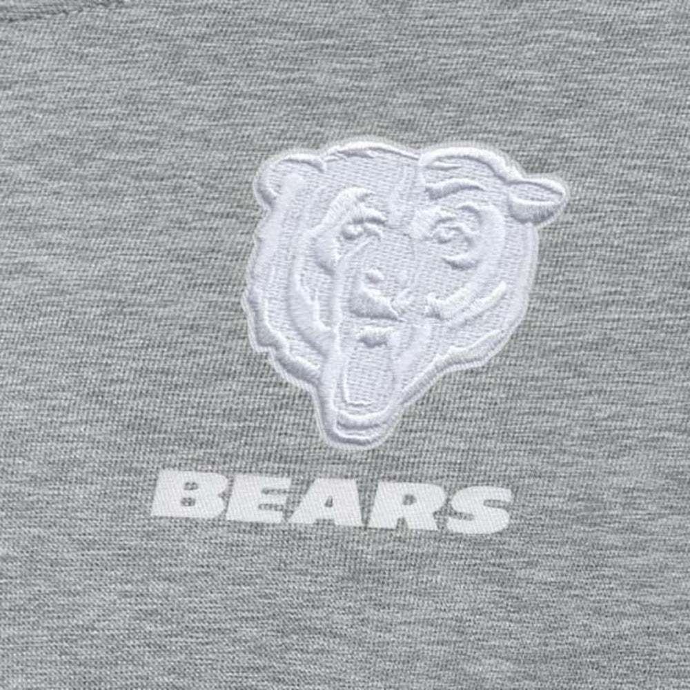 Antigua Women's Victory Crew Pullover Sweatshirt - Chicago Bears