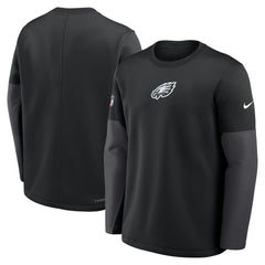 Sideline Coach Therma-FIT Long Sleeve T-Shirt - Philadelphia Eagles