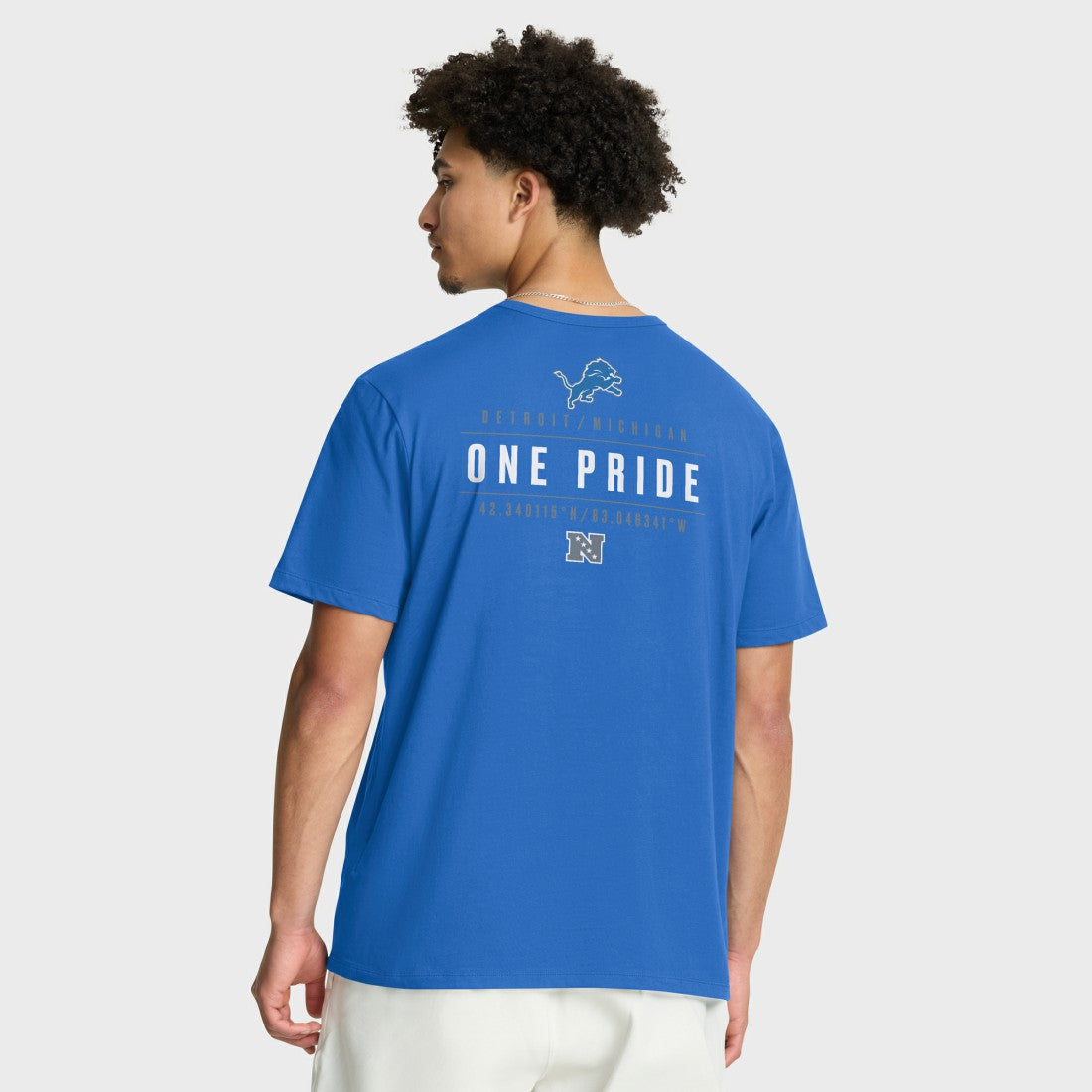 Passing Pocket Legacy T-Shirt - Detroit Lions