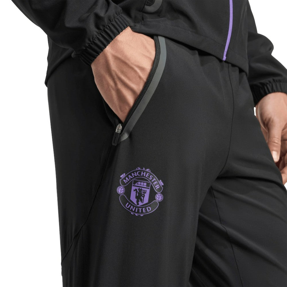 Manchester United 2025/26 Tiro Vis Tech AEROREADY Travel Pants - Adidas Black