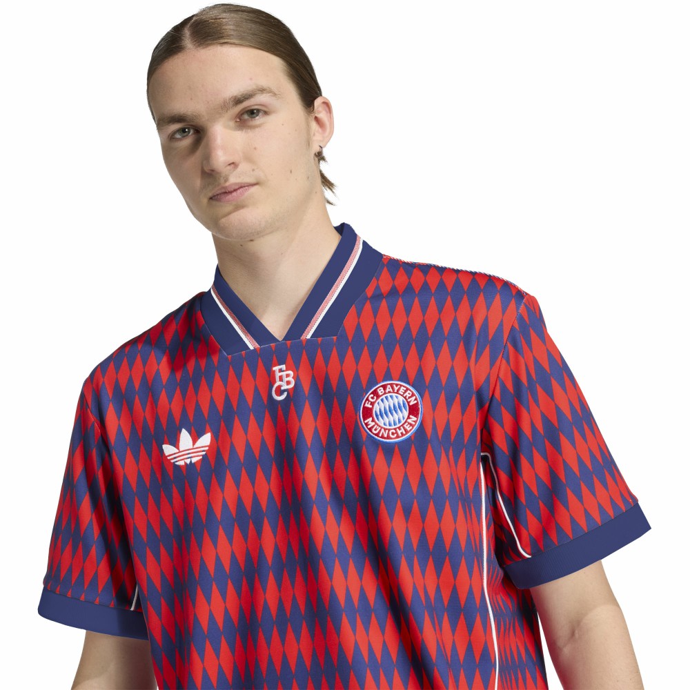 Bayern Munich Unisex Lifestyler Fashion Jersey - Adidas Red