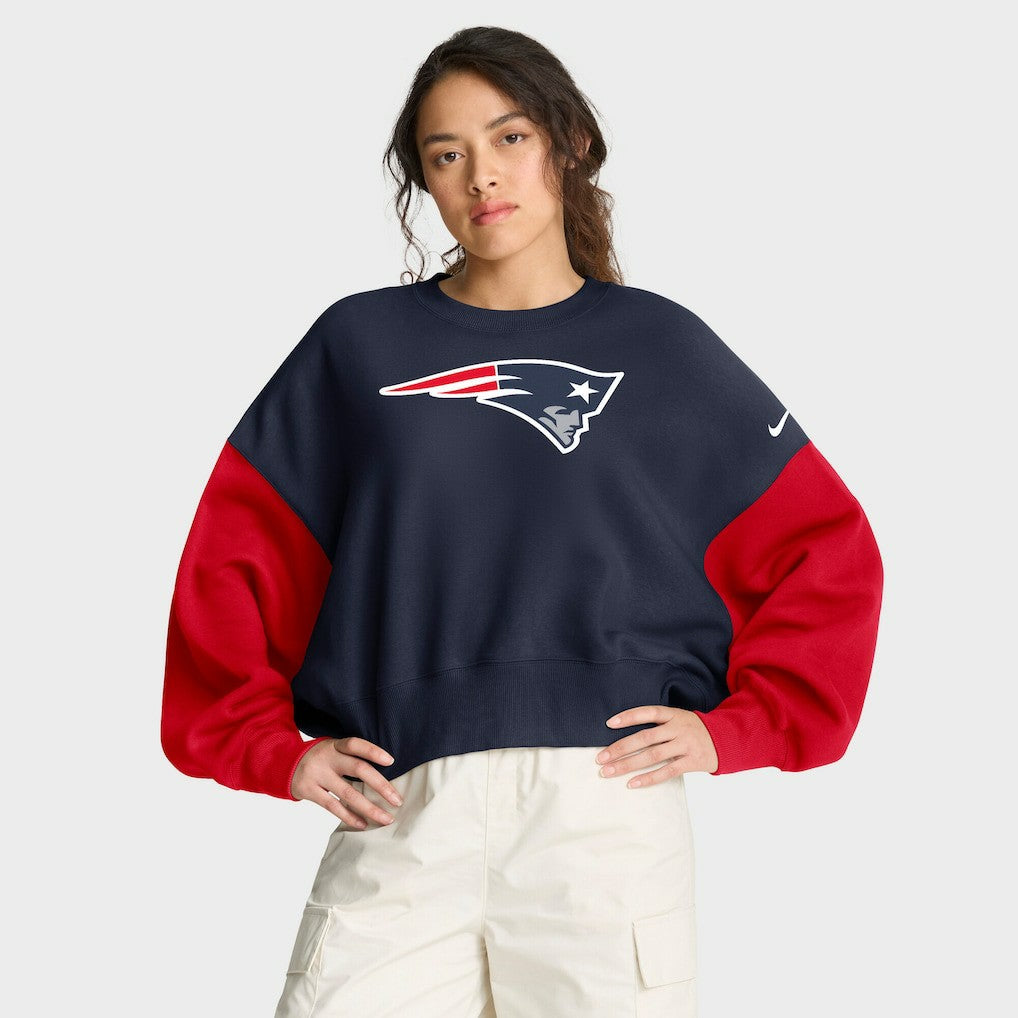 Women's Oversized Color-Block Pullover Sweatshirt - New England Patriots