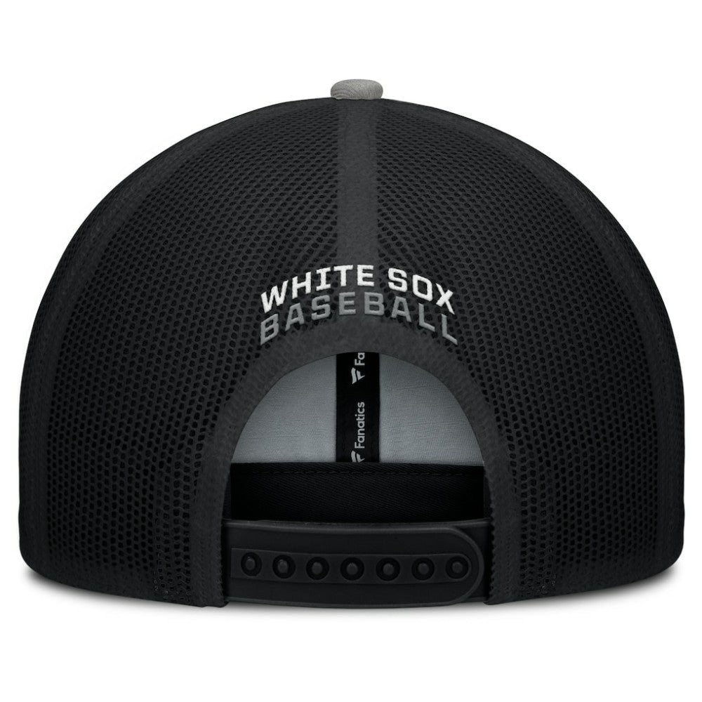 MLB Chicago White Sox Fanatics Cutoff Adjustable Trucker Hat