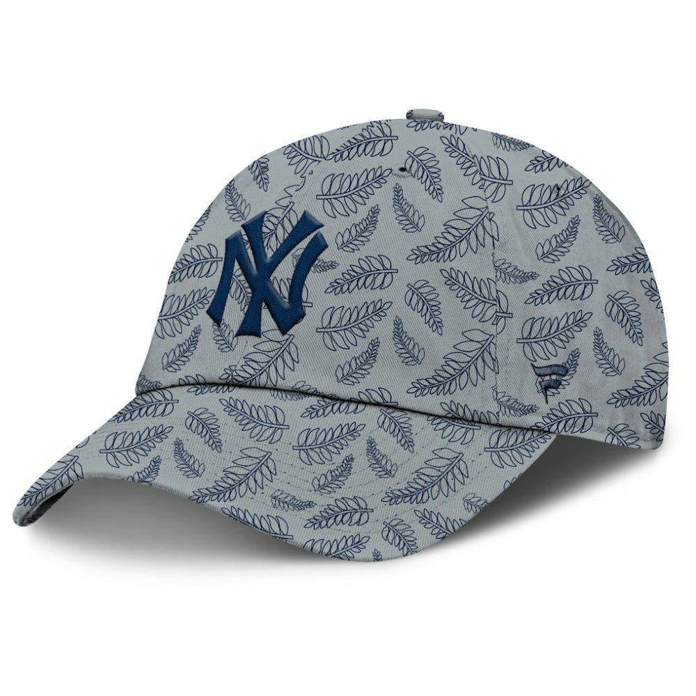MLB New York Yankees Fanatics Women's Cooperstown Collection Shift Adjustable Hat