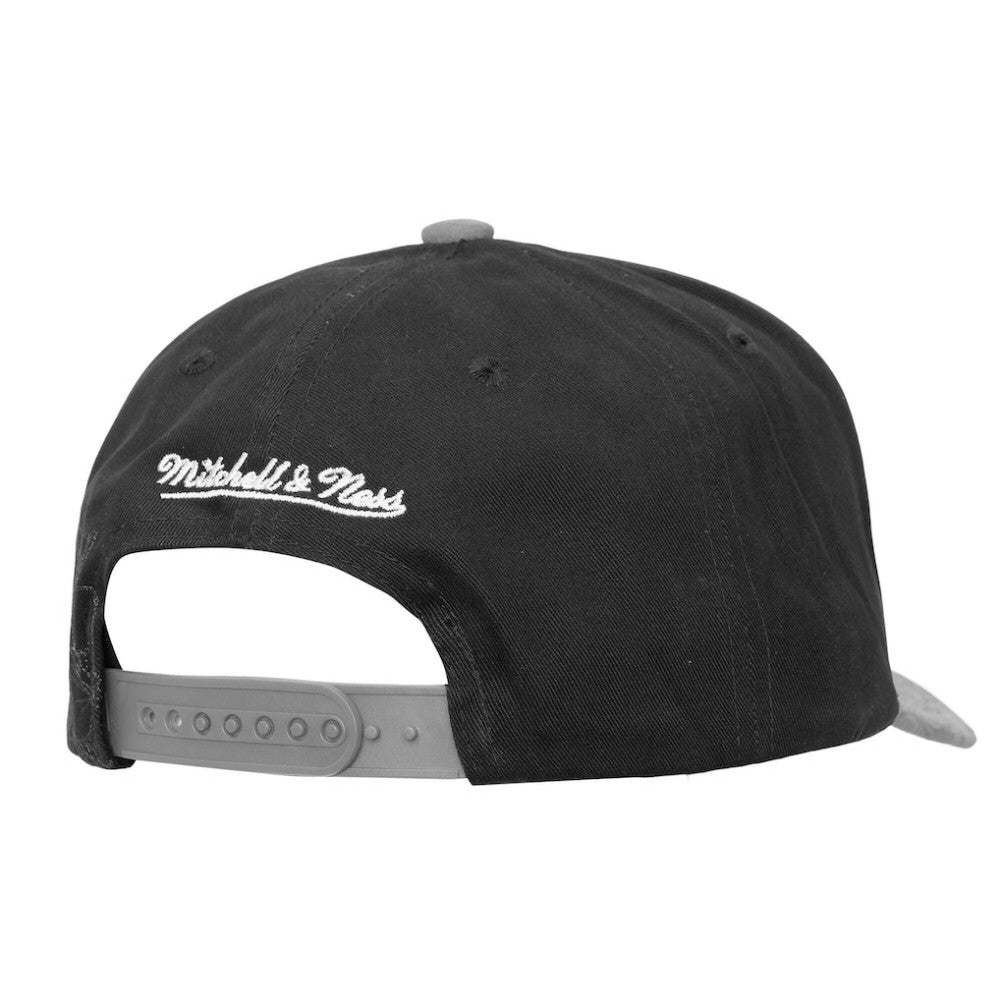 NHL Black/Silver Los Angeles Kings Mitchell & Ness May Flowers Pro Crown Adjustable Hat