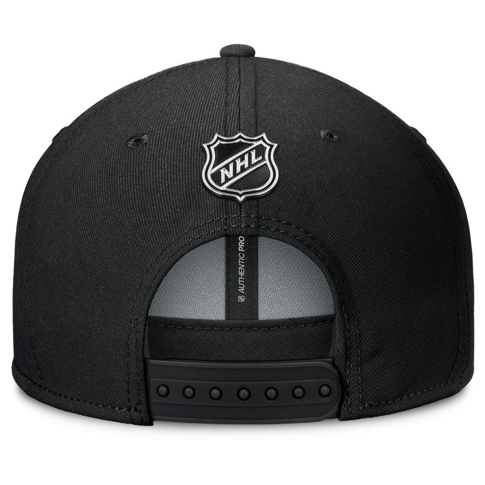 NHL Black Pittsburgh Penguins Fanatics Authentic Pro Rink Lockup Snapback Hat