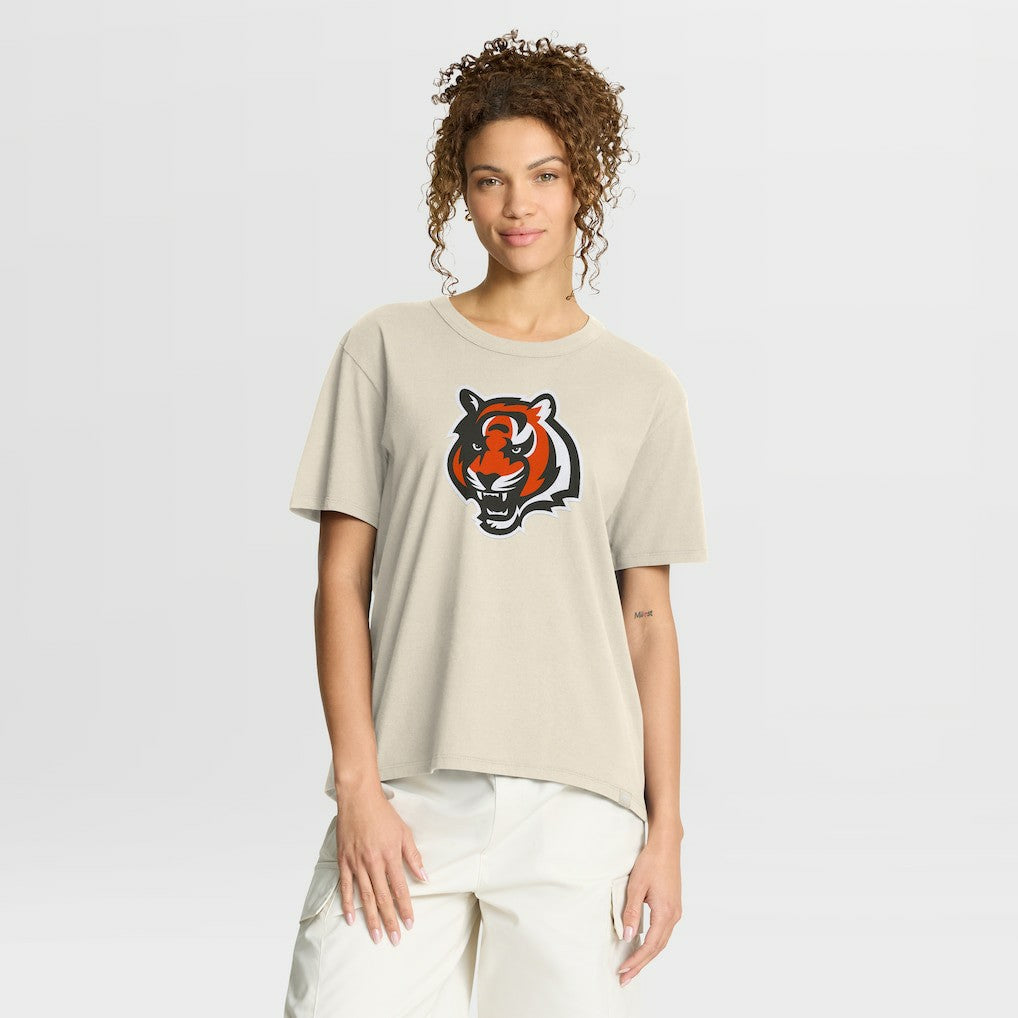 Women's Dove Legacy T-Shirt - Cincinnati Bengals