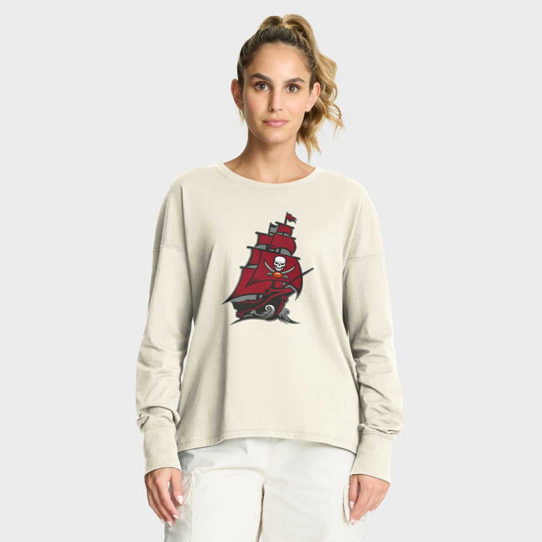 Women's Dove Legacy Long Sleeve T-Shirt - Tampa Bay Buccaneers