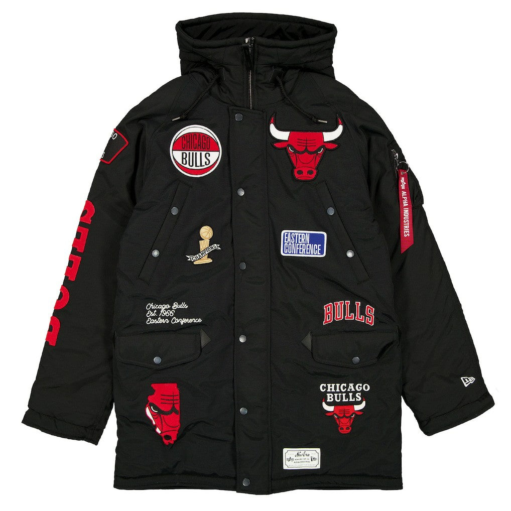 NBA Chicago Bulls x Alpha Industries Altitude Mod Full-Snap Parka