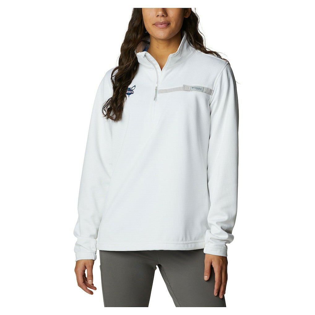 NBA Charlotte Hornets Women's Skiff Guide Fleece Pullover Top