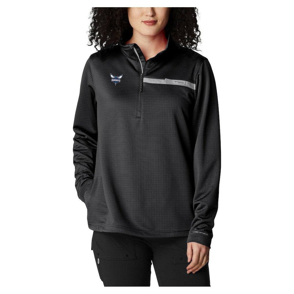 NBA Charlotte Hornets Women's Skiff Guide Fleece Pullover Top