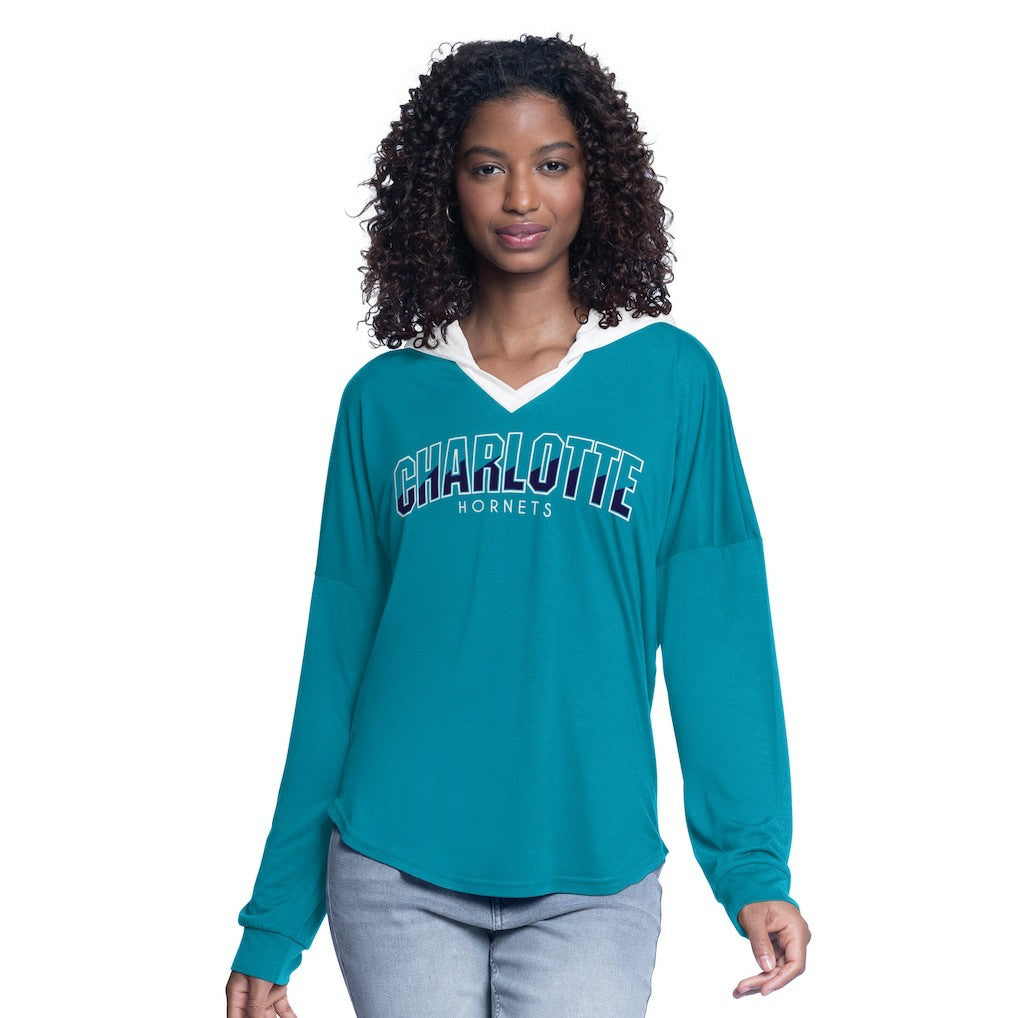 NBA Charlotte Hornets G-III 4Her by Carl Banks Women's Bench Player Oversized Long Sleeve Hooded Top