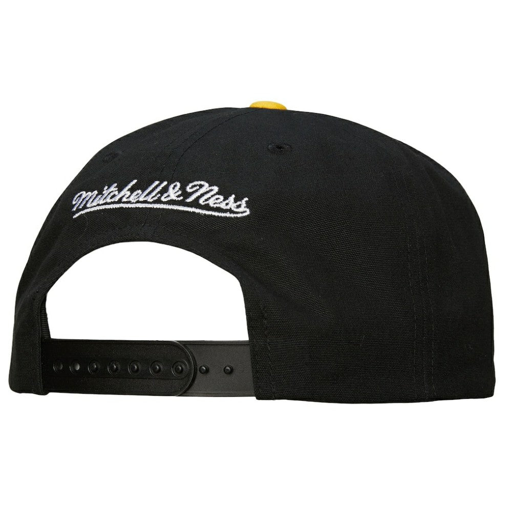 NHL Black Boston Bruins Mitchell & Ness Ascend Deadstock Snapback Hat