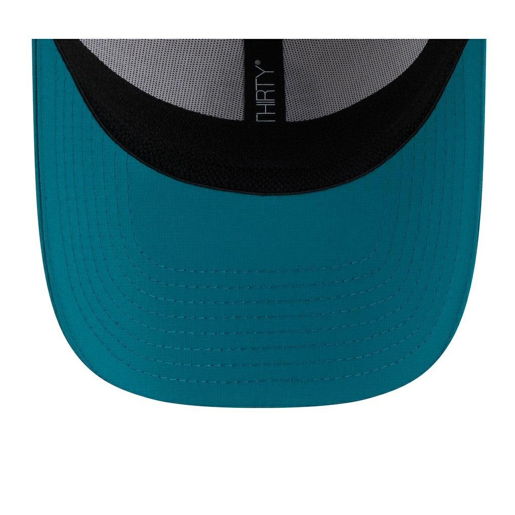 2025 NFL Training Camp Throwback Logo 39THIRTY Flex Hat - Miami Dolphins
