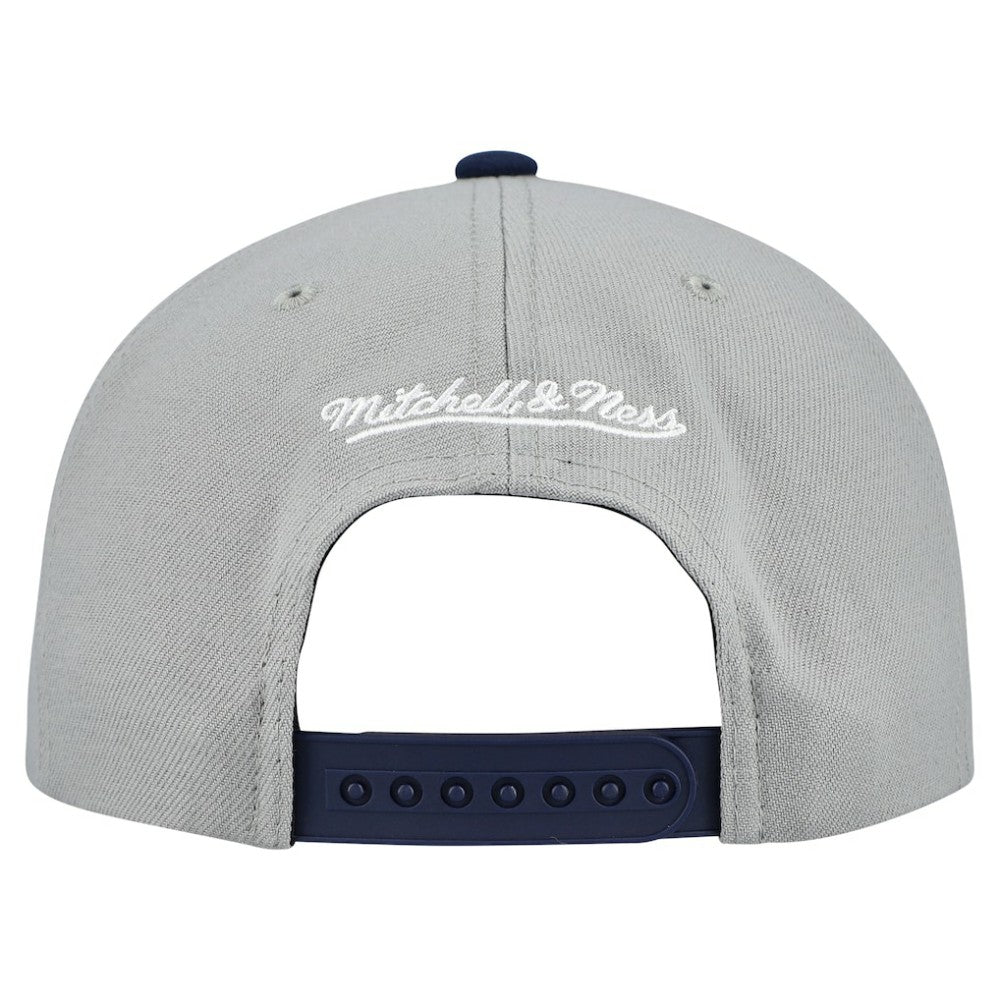 MLB New York Yankees Mitchell & Ness Cooperstown Collection Basic Flip Snapback Hat