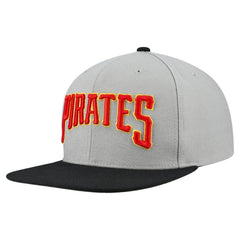 MLB Pittsburgh Pirates Mitchell & Ness Cooperstown Collection Basic Flip Snapback Hat