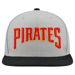 MLB Pittsburgh Pirates Mitchell & Ness Cooperstown Collection Basic Flip Snapback Hat