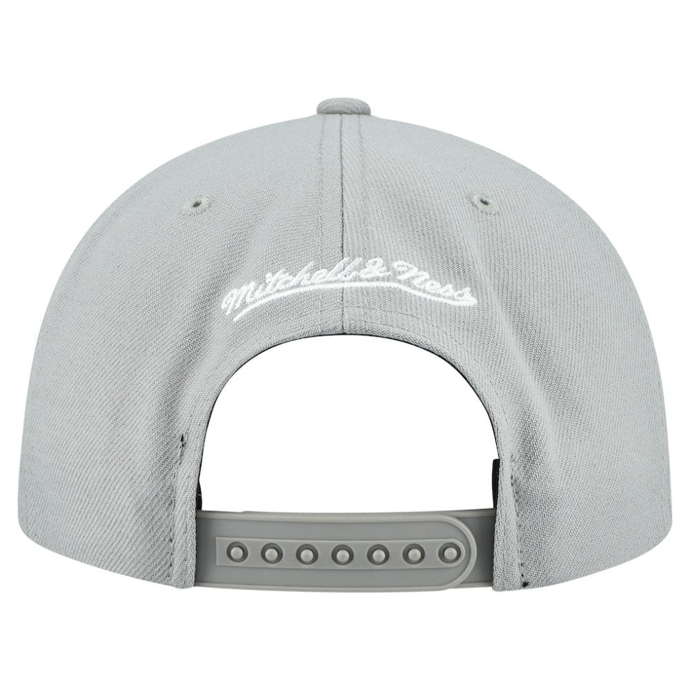 MLB Chicago White Sox Mitchell & Ness Cooperstown Collection Basic Flip Snapback Hat
