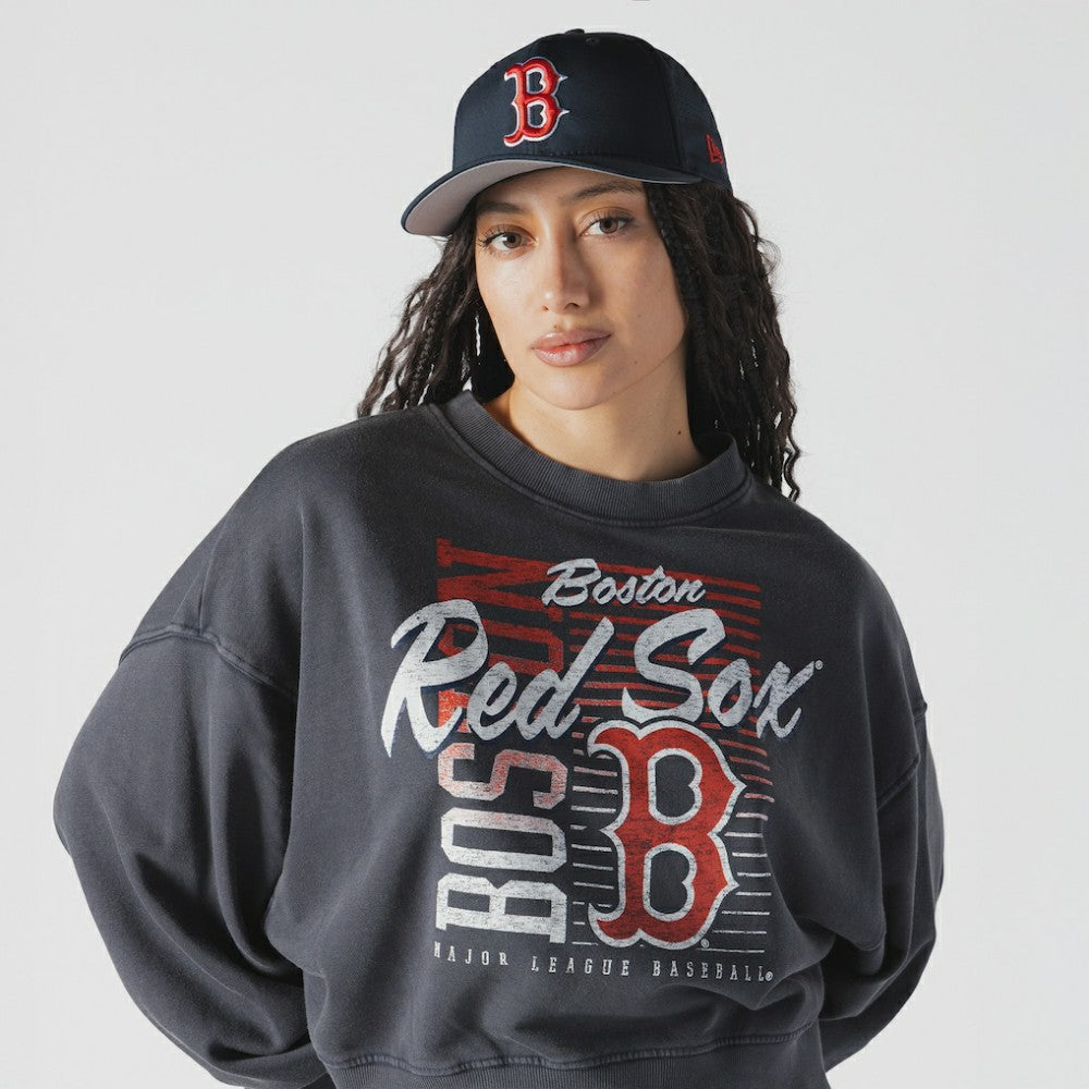 MLB Boston Red Sox New Era Women's Boxy Mineral Wash Dolmen Sleeve Cropped Sweatshirt
