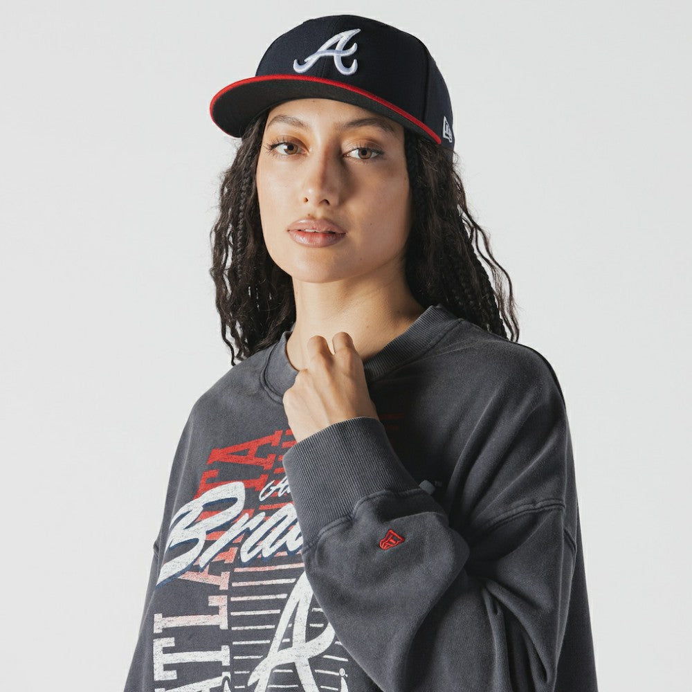 MLB Atlanta Braves New Era Women's Boxy Mineral Wash Dolmen Sleeve Cropped Sweatshirt