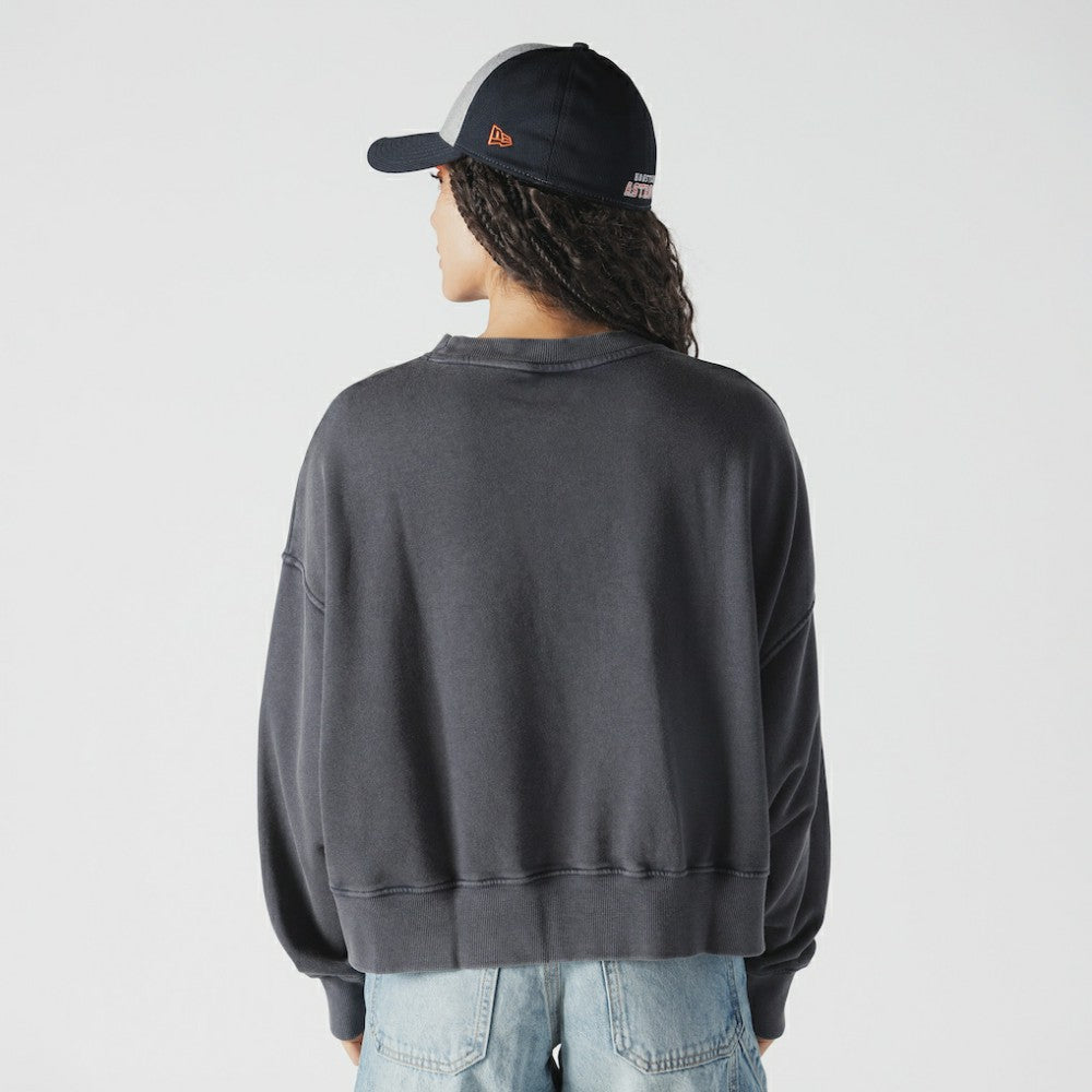 MLB Houston Astros New Era Women's Boxy Mineral Wash Dolmen Sleeve Cropped Sweatshirt