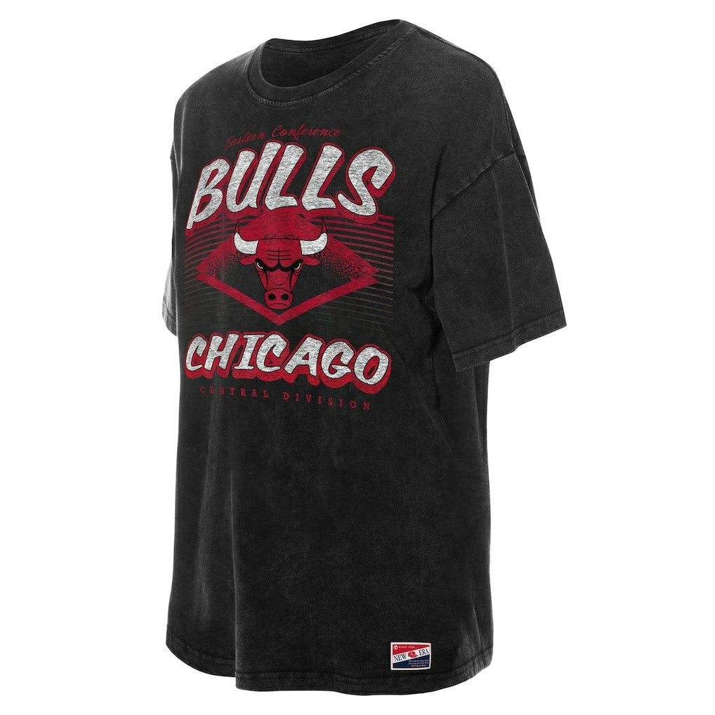 NBA Chicago Bulls Women's Throwback Mineral Wash Oversized T-Shirt sale