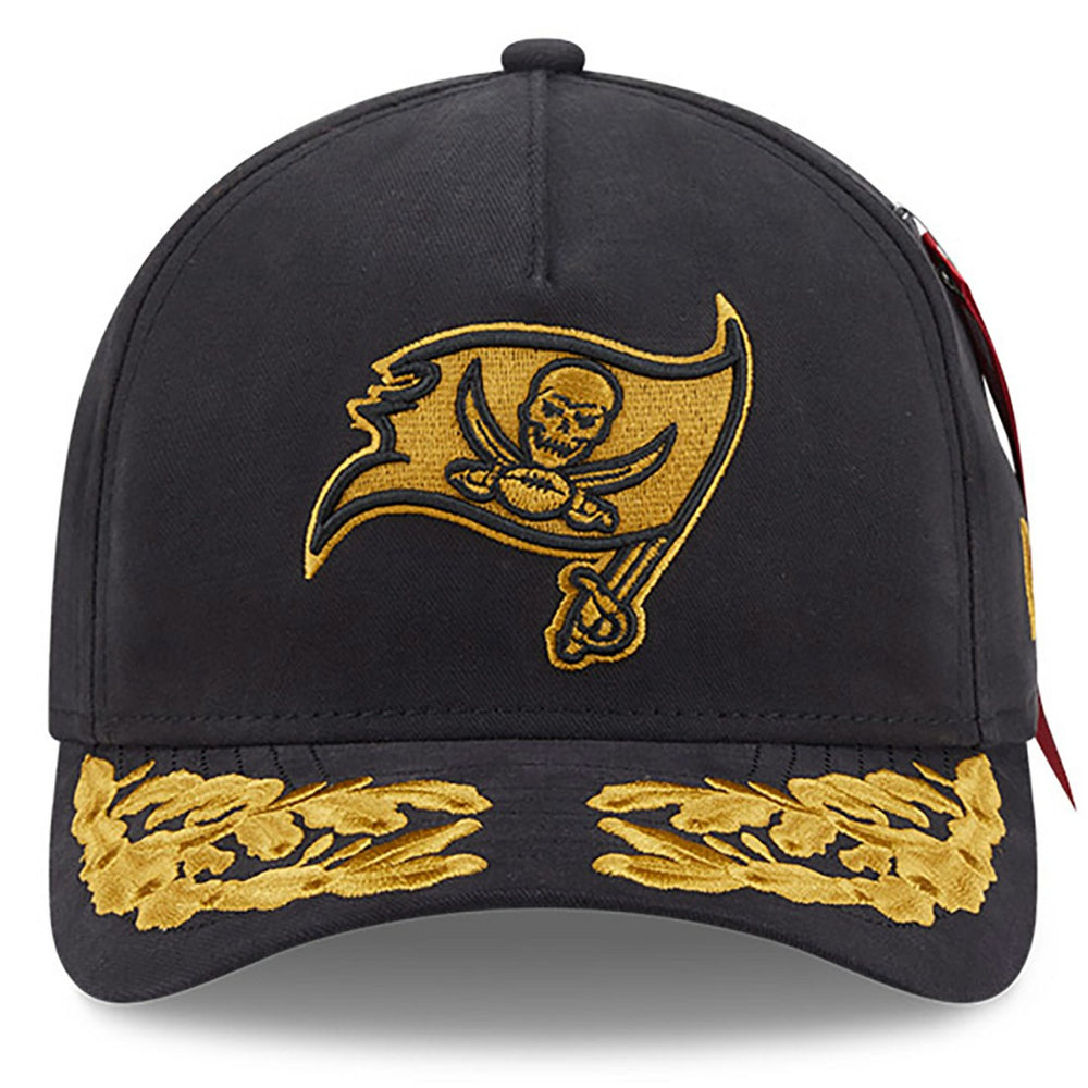 x Alpha Industries A-Frame 9FORTY Adjustable Hat - Tampa Bay Buccaneers