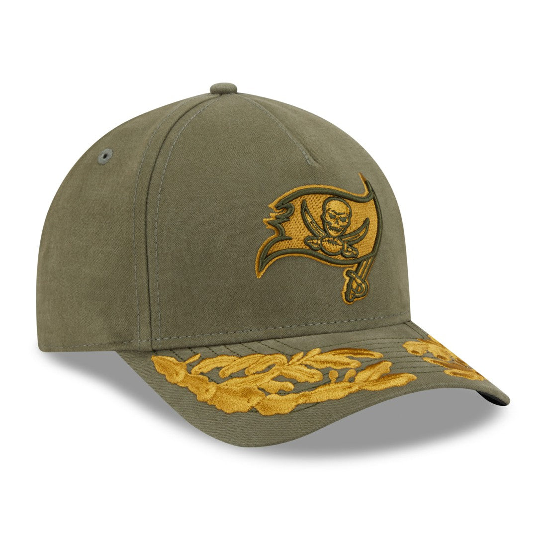 x Alpha Industries A-Frame 9FORTY Adjustable Hat - Tampa Bay Buccaneers