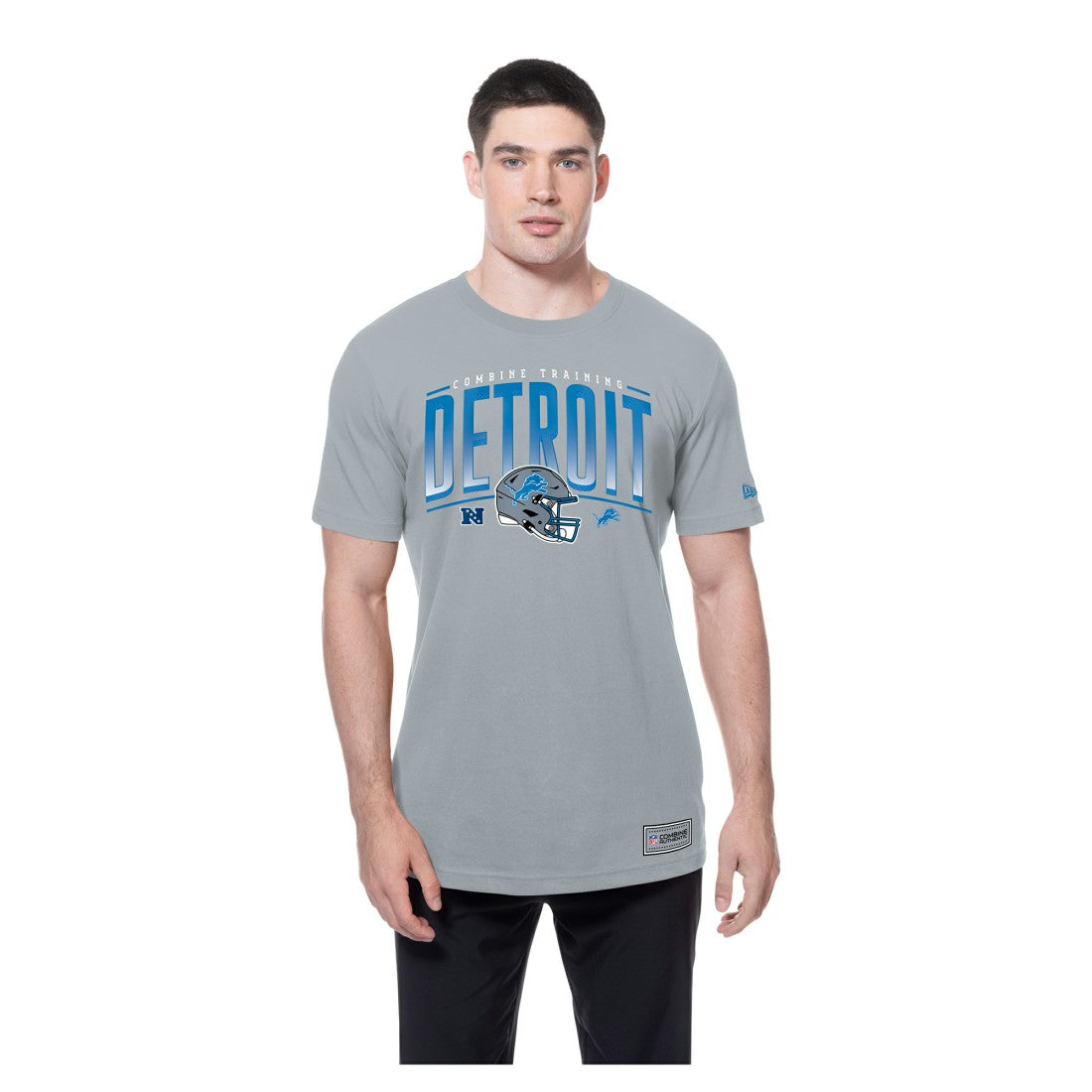 Combine Authentic Helmet T-Shirt - Detroit Lions