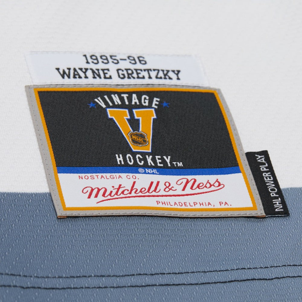 NHL White Wayne Gretzky Los Angeles Kings Mitchell & Ness 1995-96 Power Play Jersey