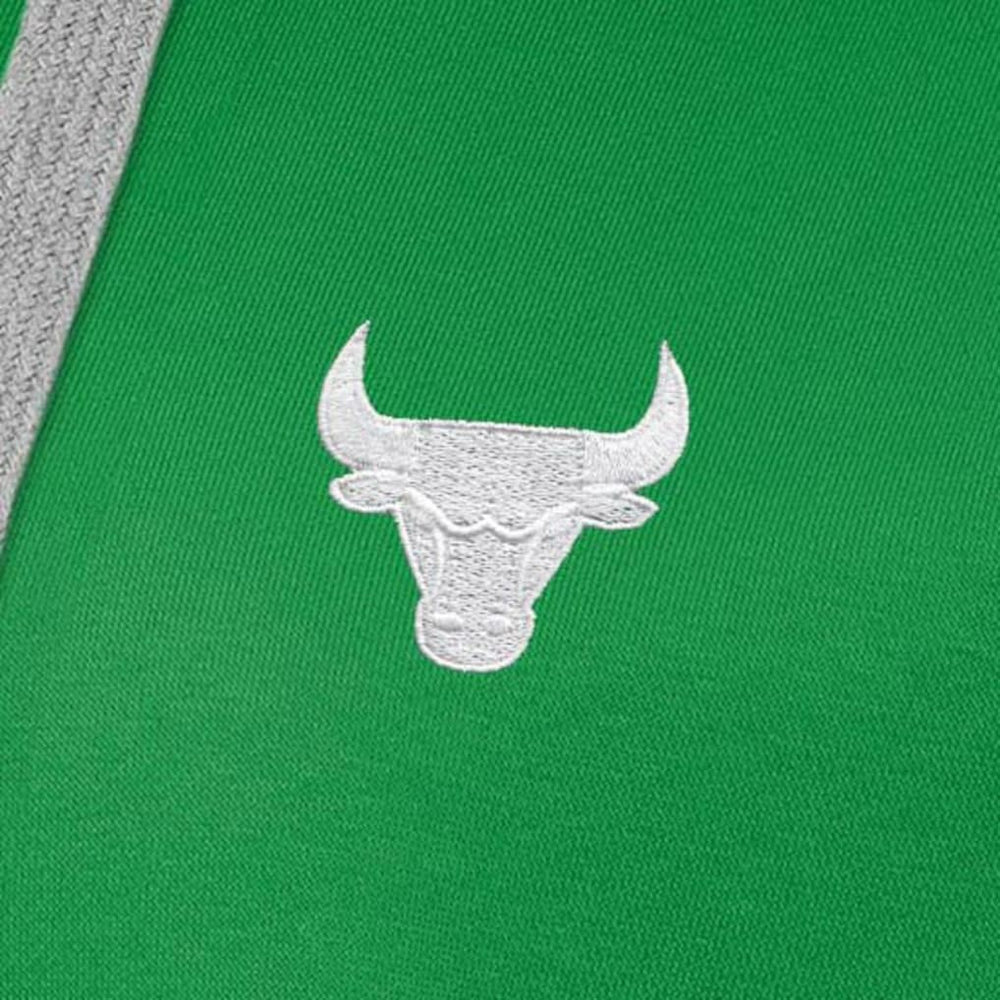 NBA Chicago Bulls Antigua Women's St. Patrick's Day Victory Pullover Hoodie sale